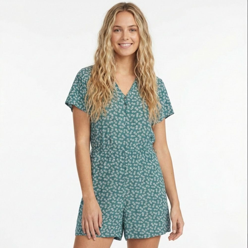 Rails Sophia Romper Medium Sage Green Ditsy Floral Boho Festival Short Sleeve
